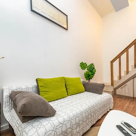 Historical Building Brody Apartman